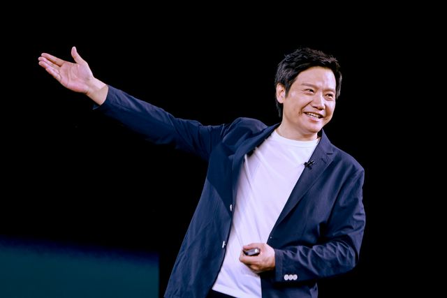 湃OS这次的更新让米粉炸了j9九游会(中国)网站澎(图1)