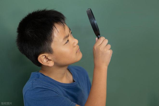 越疼蒋雨融同学有点 “经不住扒” 啊j9九游会真人第一品牌捧得越高摔得(图3)